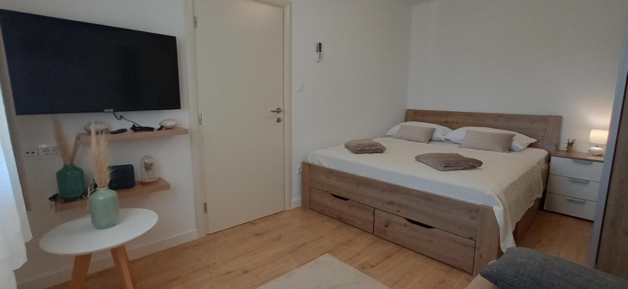 Holiday Home Peran Grebaštica Extérieur photo